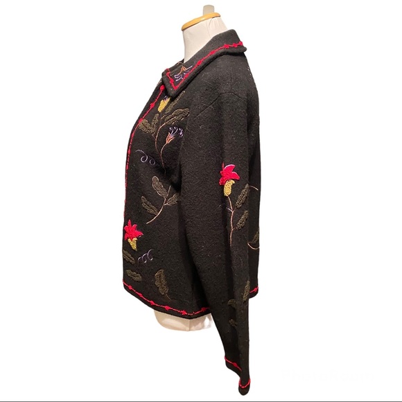 Tally-Ho Boiled Wool Blazer with Embroidered Crewel Work - Picture 6 of 7